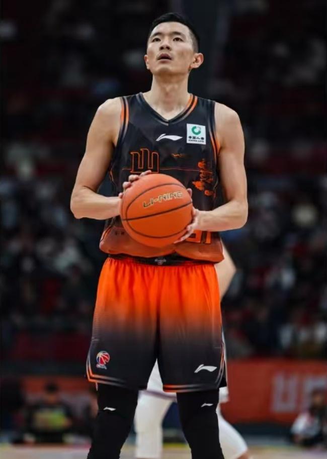 九游娱乐-俱乐部杯山东战稠州，两队四点相同半斤八两，一点不同高速有优势