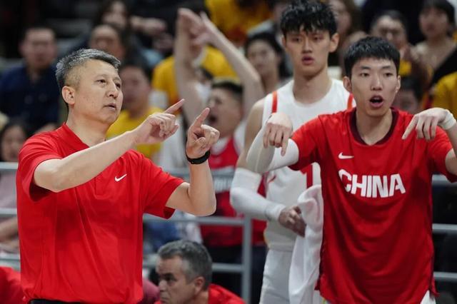 九游官网-集训20天！中国男篮春节无休 全力备战日本